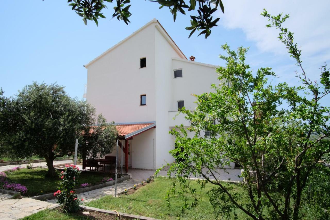 Vrana  Apartmani Viktorija מראה חיצוני תמונה